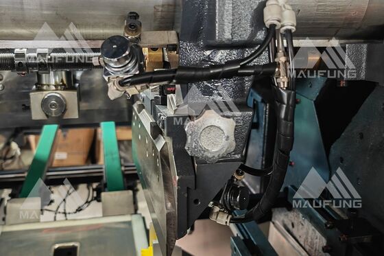 Automatic Three Knife Trimmer Machine Janpanese Keyance PLC Control System Scalable Docking ISM System